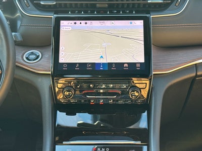 2022 Jeep Grand Cherokee Summit