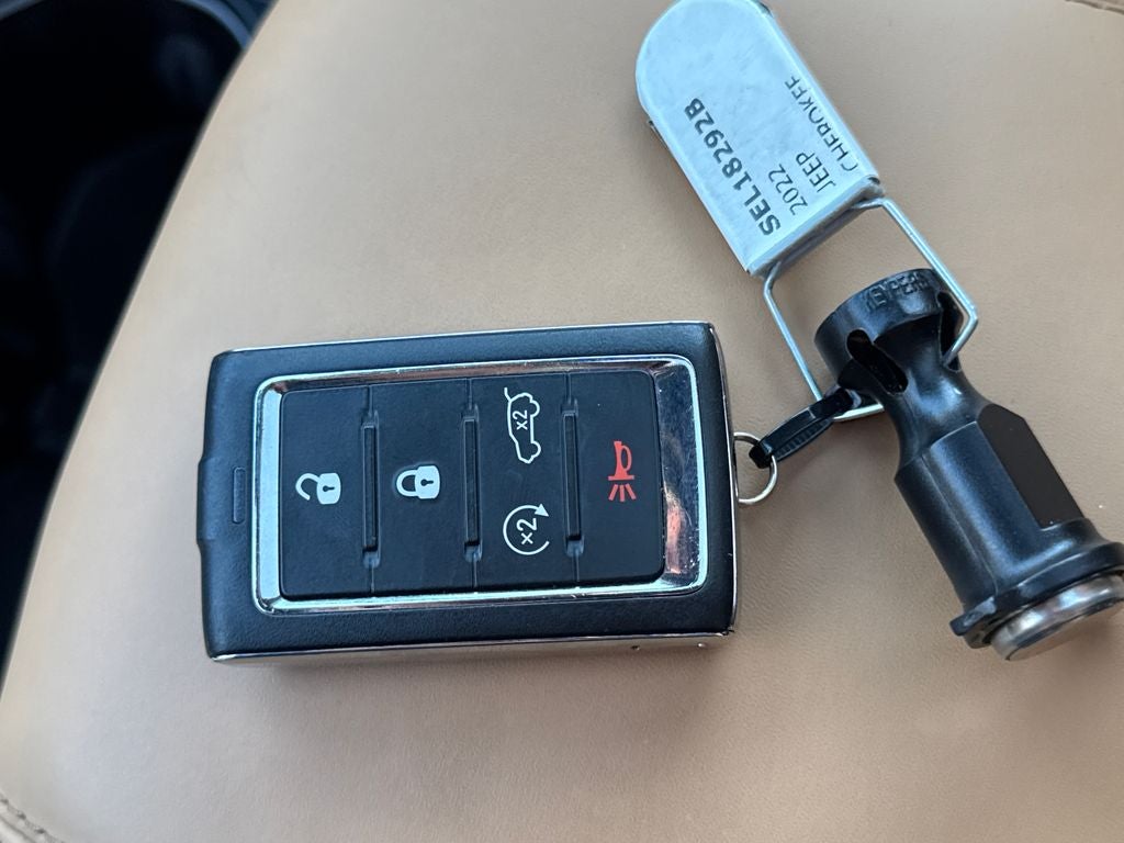 2022 Jeep Grand Cherokee Summit