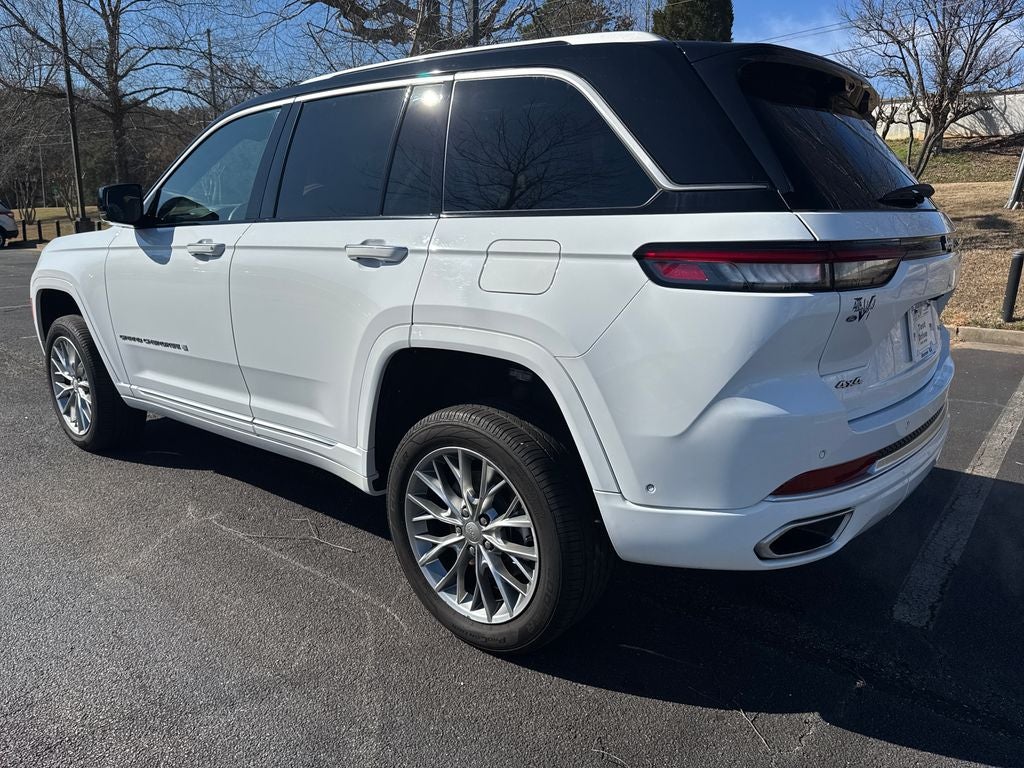 2022 Jeep Grand Cherokee Summit