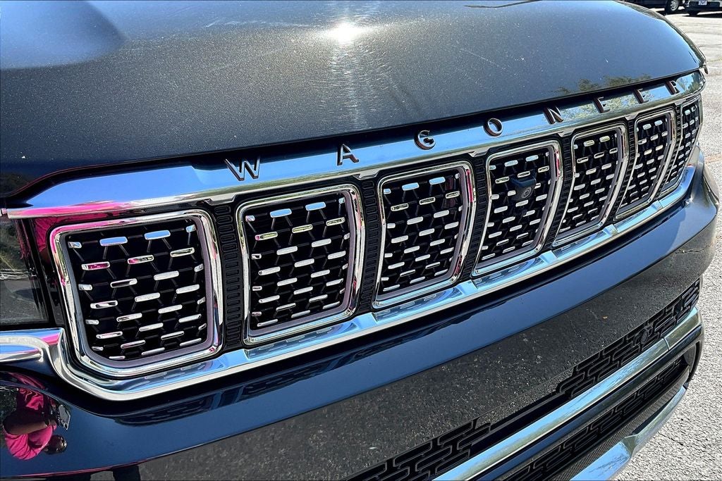 2023 Jeep Grand Wagoneer L Series III