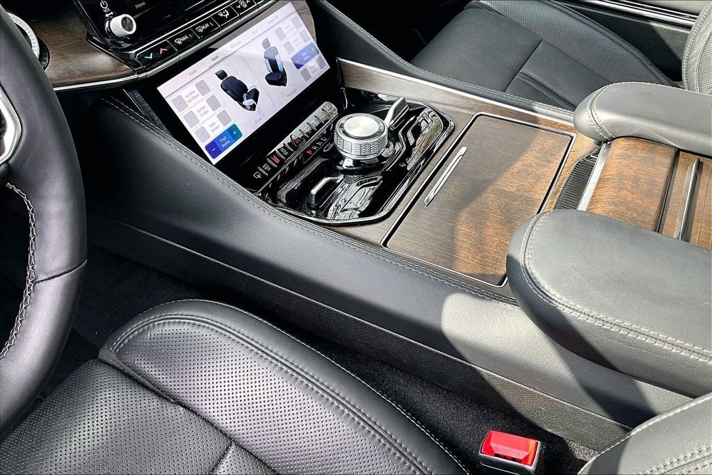 2022 Jeep Grand Wagoneer Series I