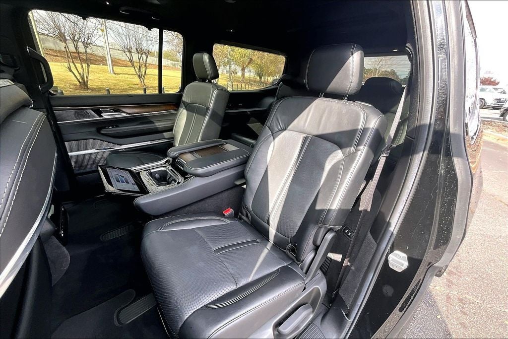 2022 Jeep Grand Wagoneer Series I