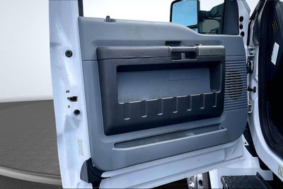 2023 Ford F-650SD Base