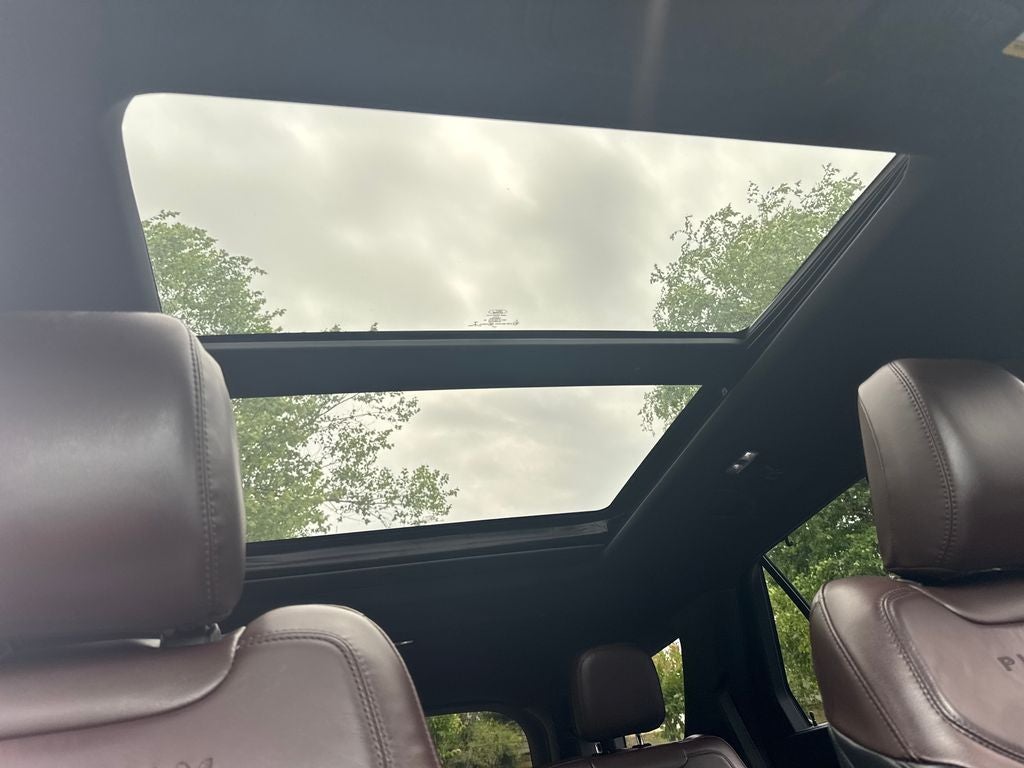 2021 Ford Explorer Platinum