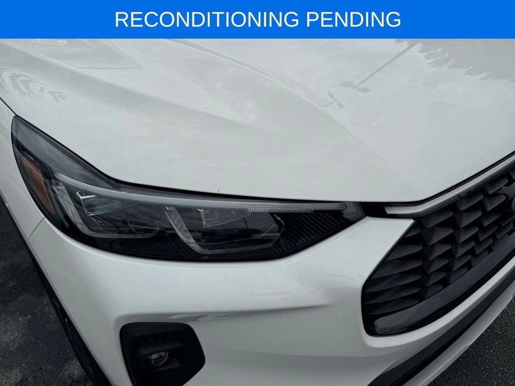 2025 Ford Escape Plug-In Hybrid Base