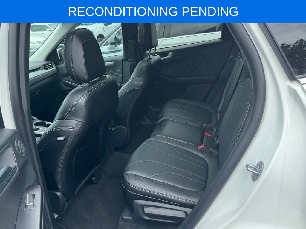 2025 Ford Escape Plug-In Hybrid Base