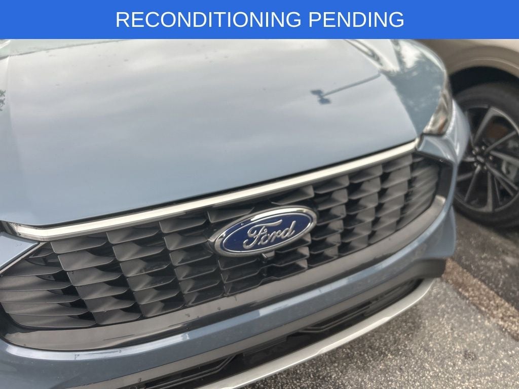2025 Ford Escape Plug-In Hybrid Base