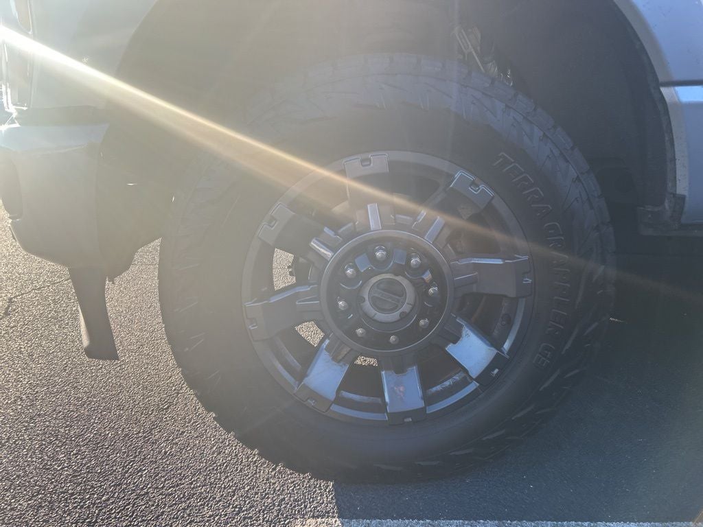 2023 Ford F-350SD Lariat