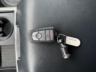 2022 Ford F-350SD Lariat