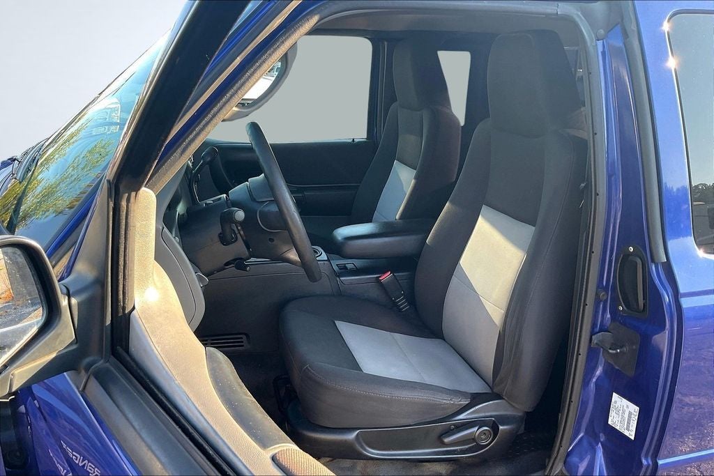 2005 Ford Ranger Base
