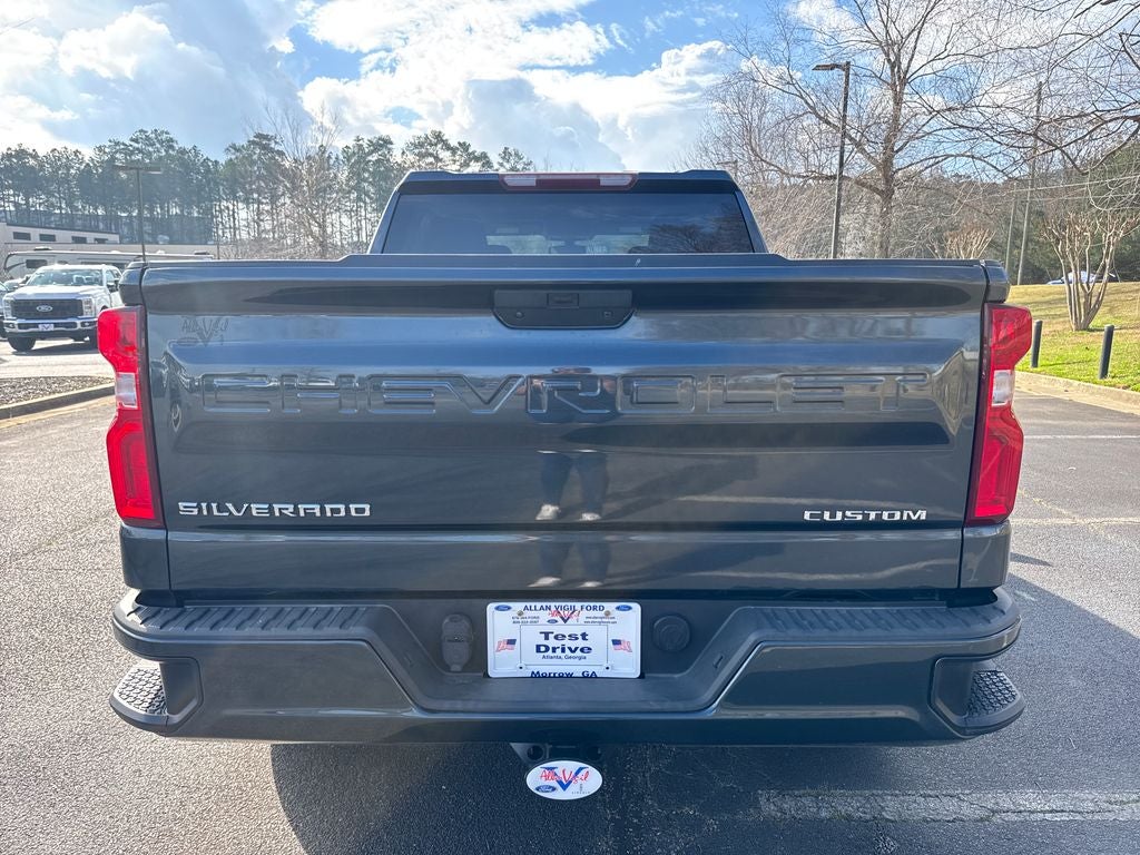 2021 Chevrolet Silverado 1500 Custom