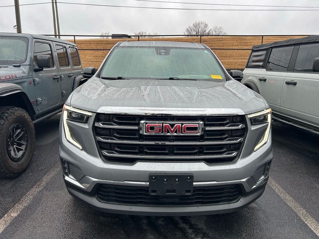 2024 GMC Acadia Elevation