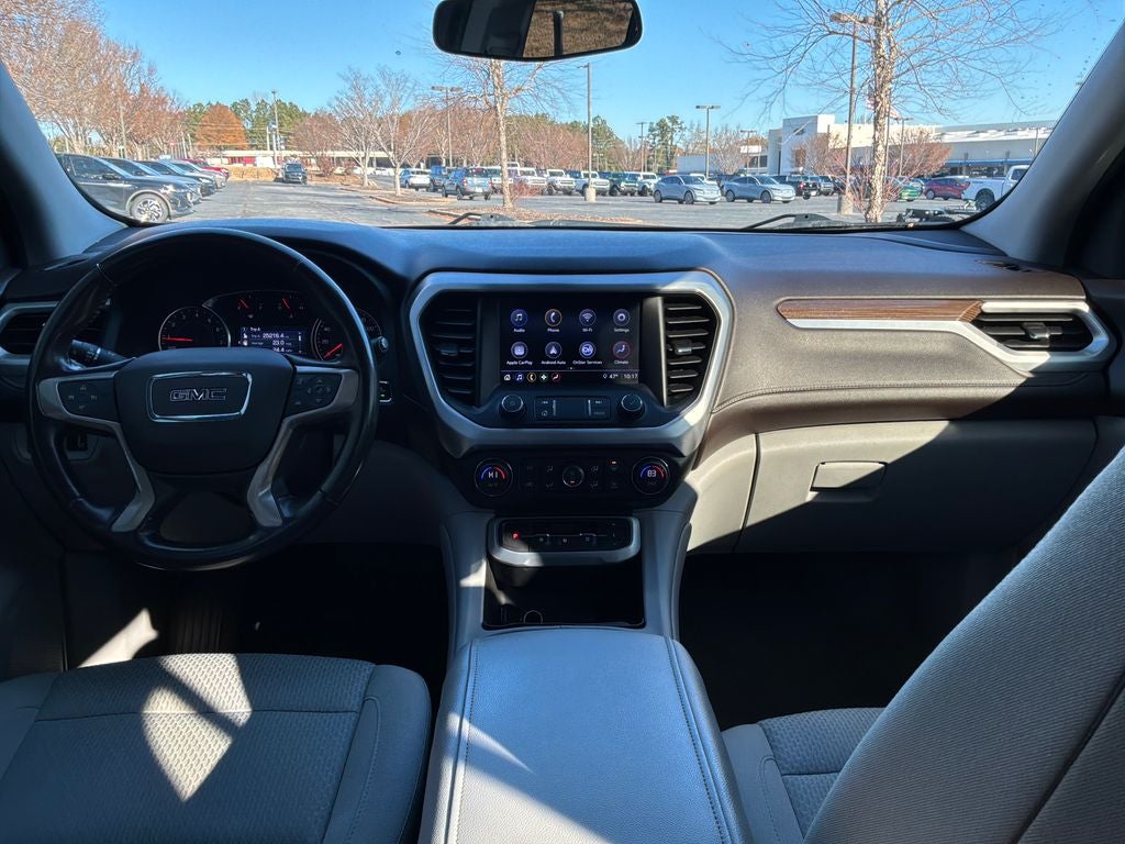 2020 GMC Acadia SLE