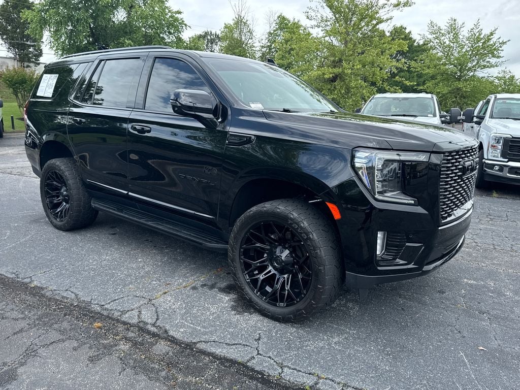 2023 GMC Yukon Denali's photo