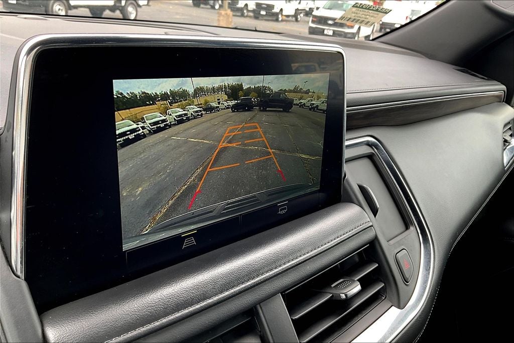 2022 Chevrolet Suburban LT