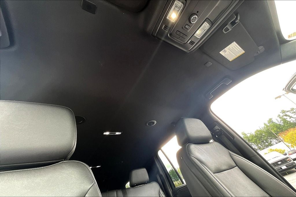 2022 Chevrolet Suburban LT