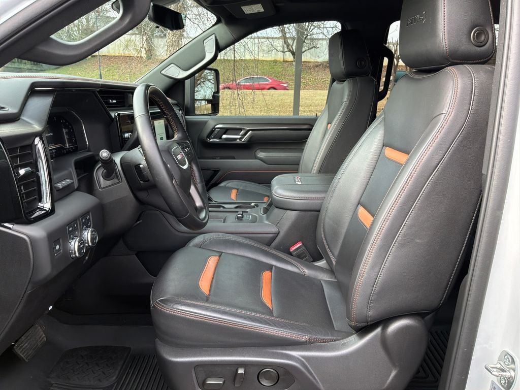 2025 GMC Sierra 2500HD AT4