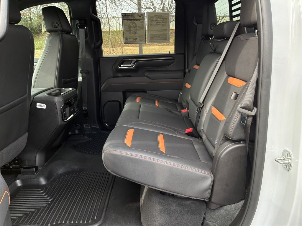 2025 GMC Sierra 2500HD AT4