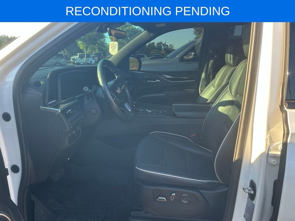2023 Cadillac Escalade ESV Sport
