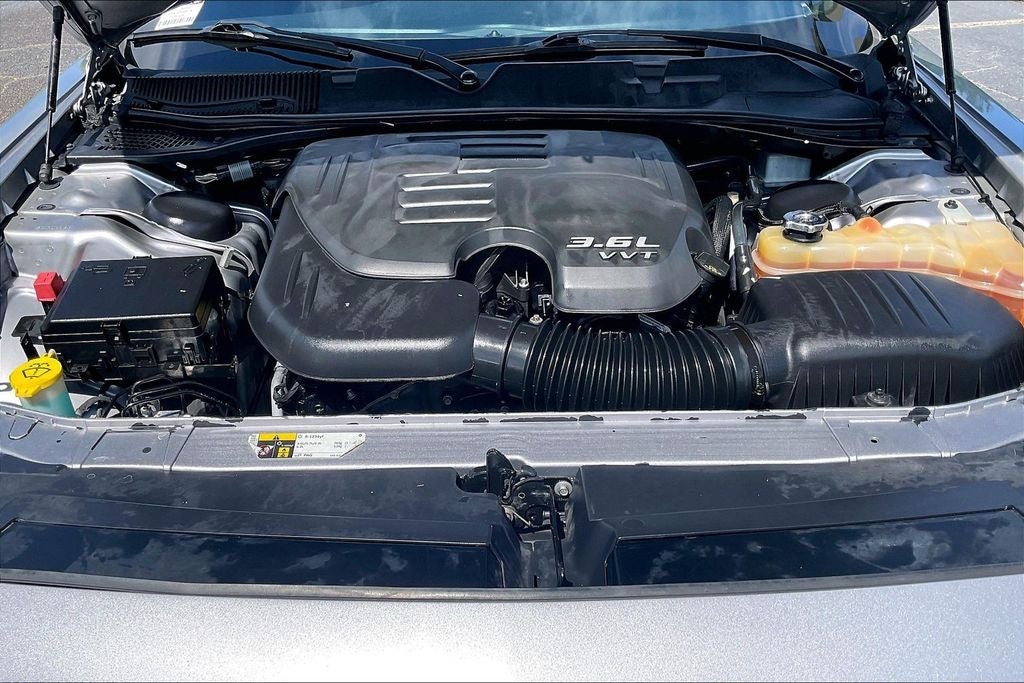 2015 Dodge Challenger SXT