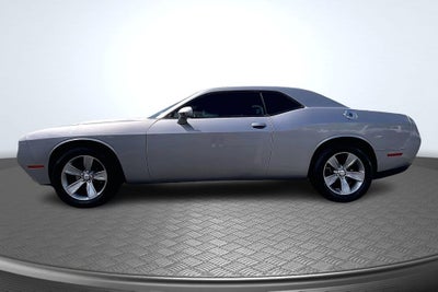2015 Dodge Challenger SXT