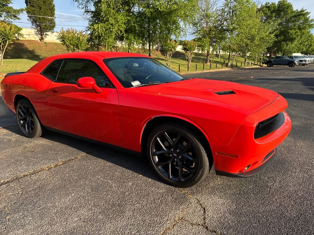 2021 Dodge Challenger SXT Auto's photo
