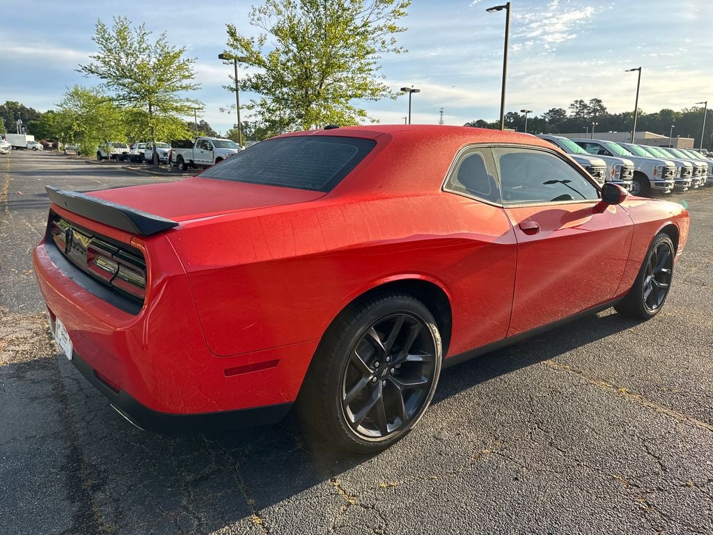2021 Dodge Challenger SXT