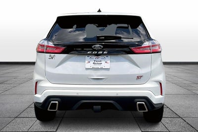2022 Ford Edge ST