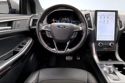 2022 Ford Edge ST Line