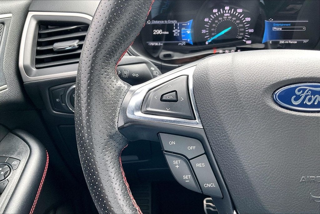 2022 Ford Edge ST Line