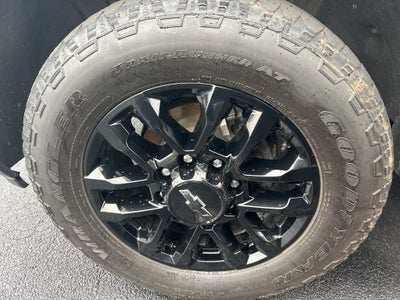 2025 Chevrolet Silverado 2500HD Custom