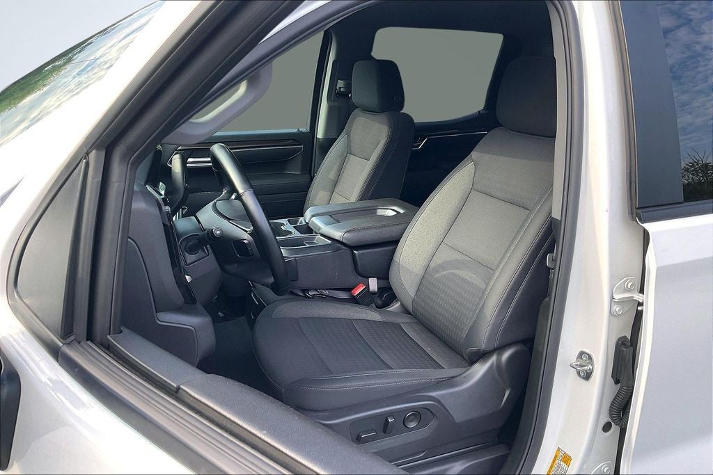 2026 Chevrolet Silverado 1500 LT LT1