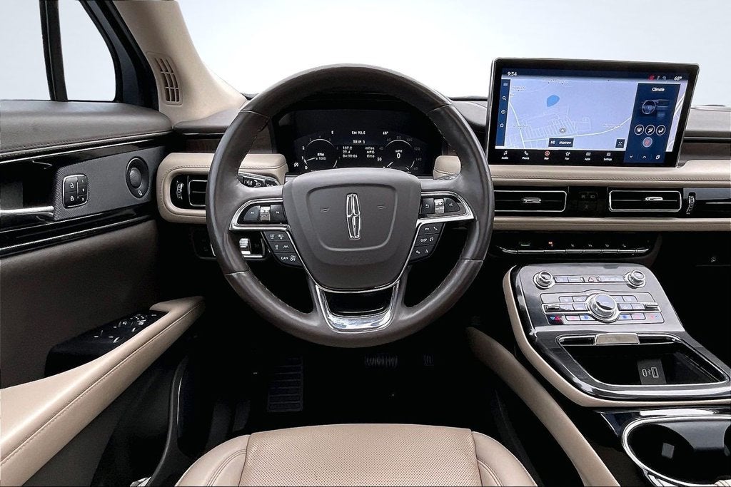 2023 Lincoln Nautilus Reserve