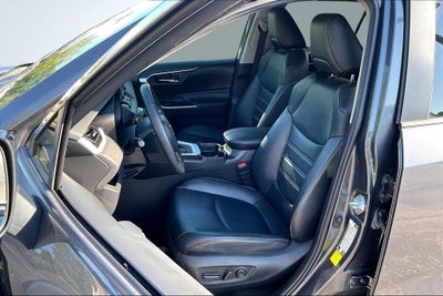 2020 Toyota RAV4 XLE Premium