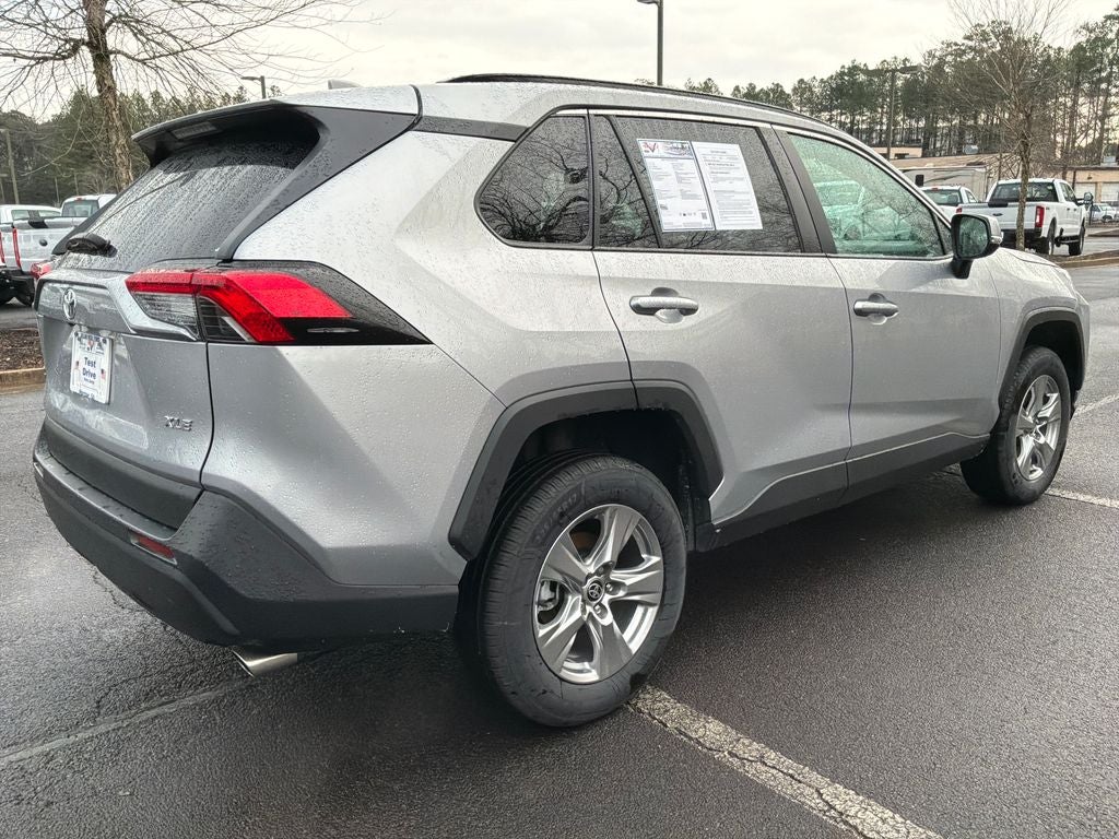2024 Toyota RAV4 XLE