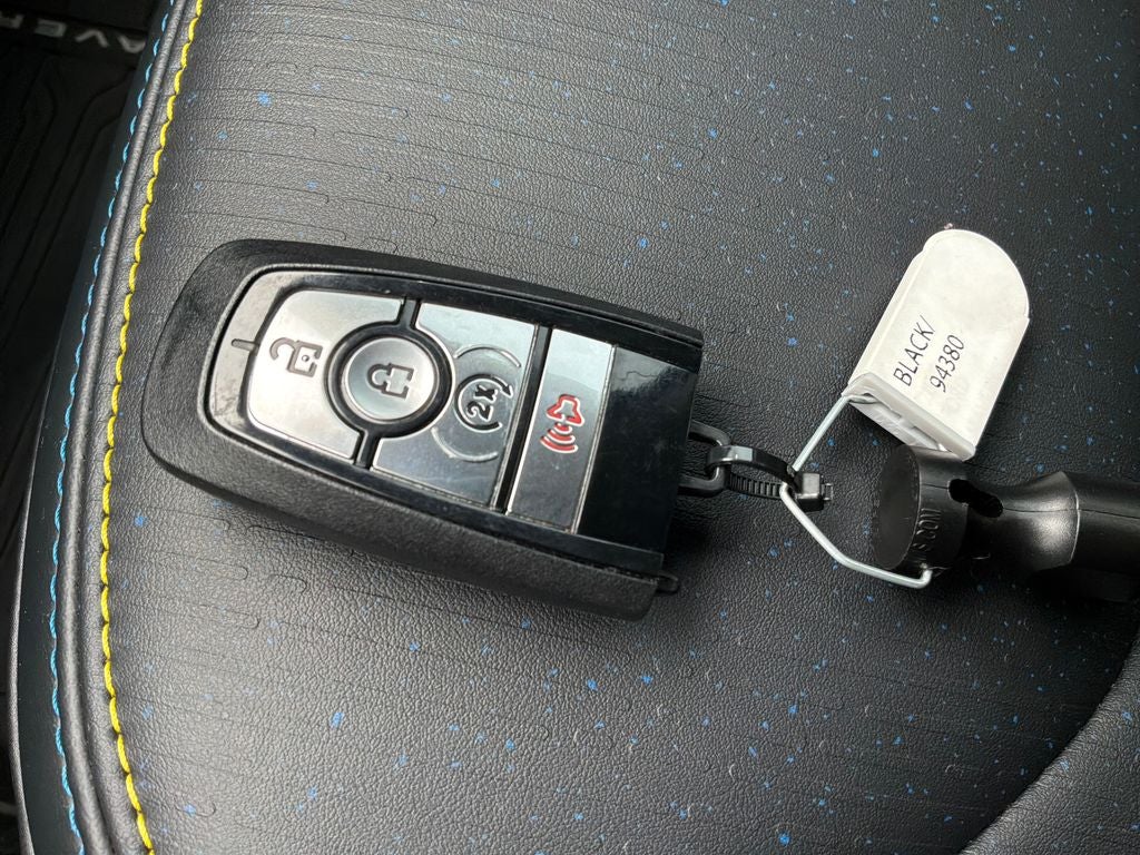 2025 Ford Maverick Lobo High