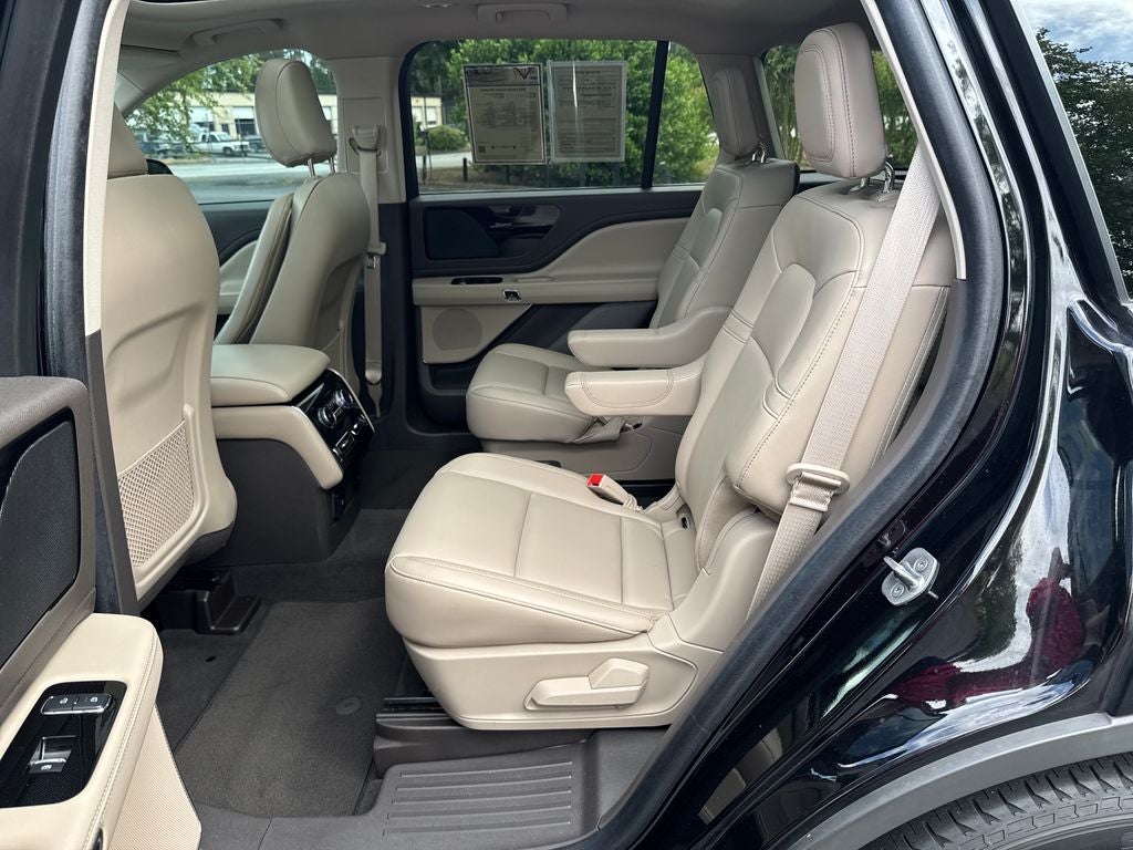 2023 Lincoln Aviator Standard