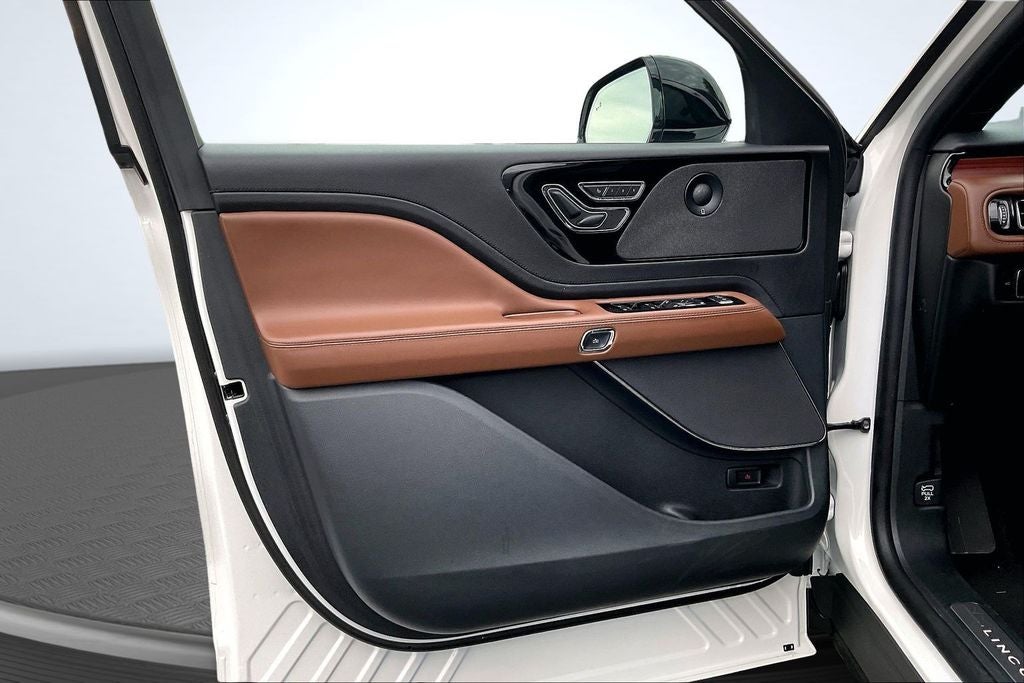 2023 Lincoln Aviator Reserve Premium