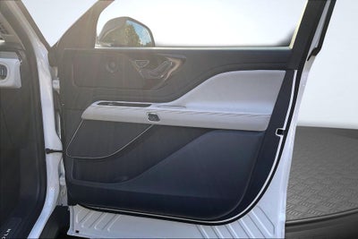2026 Lincoln Aviator Reserve Premium