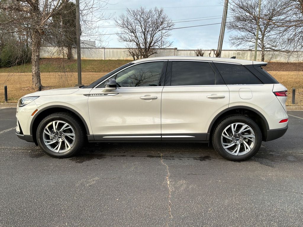 2023 Lincoln Corsair Standard