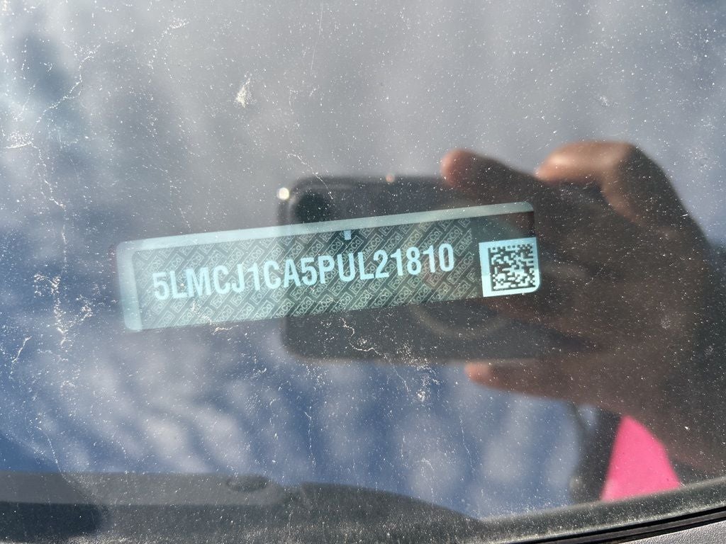 2023 Lincoln Corsair Standard