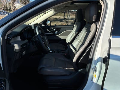 2025 Lincoln Corsair Reserve