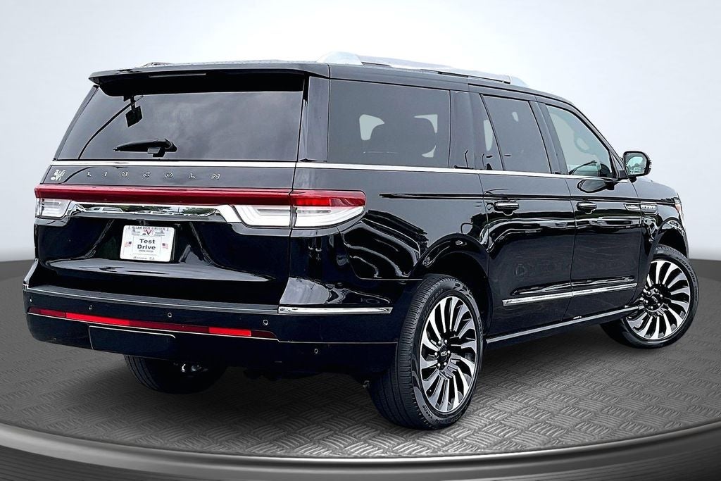2023 Lincoln Navigator L Black Label