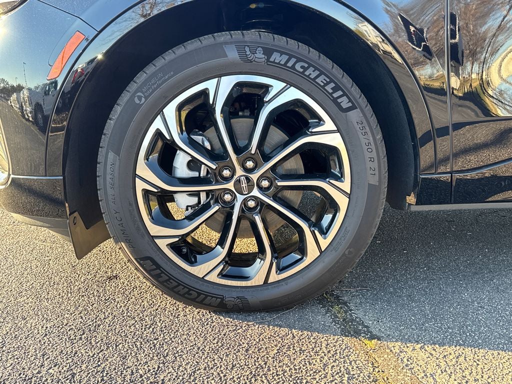 2025 Lincoln Nautilus Reserve