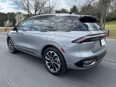 2025 Lincoln Nautilus Reserve