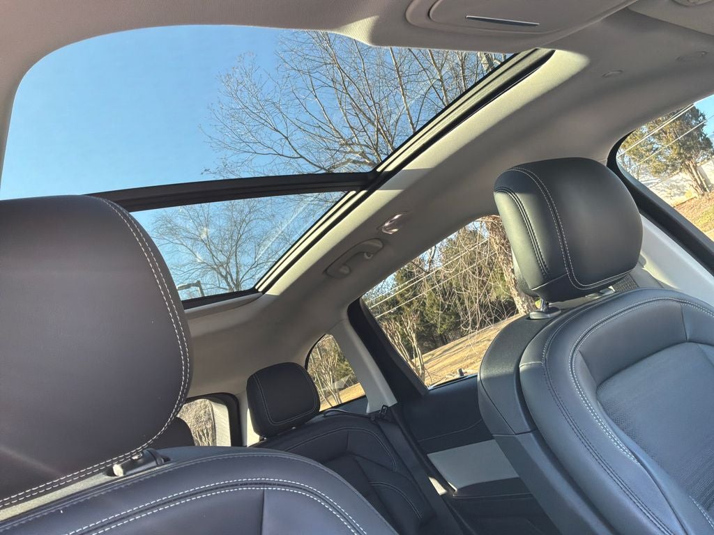 2025 Lincoln Nautilus Reserve