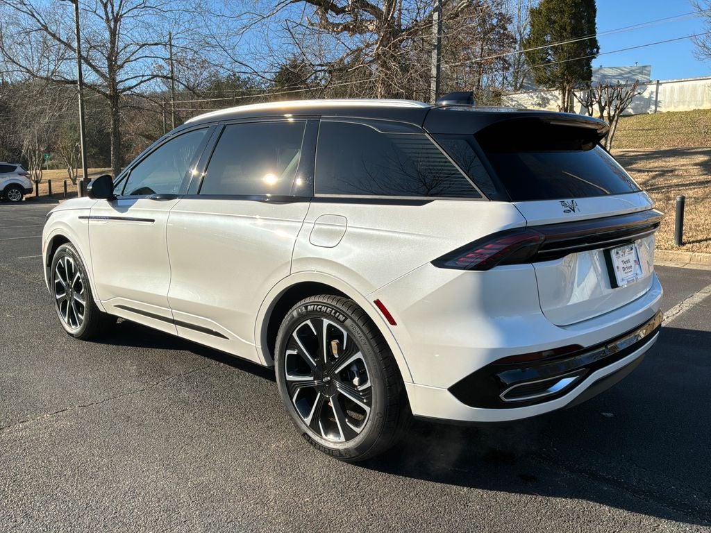 2025 Lincoln Nautilus Reserve