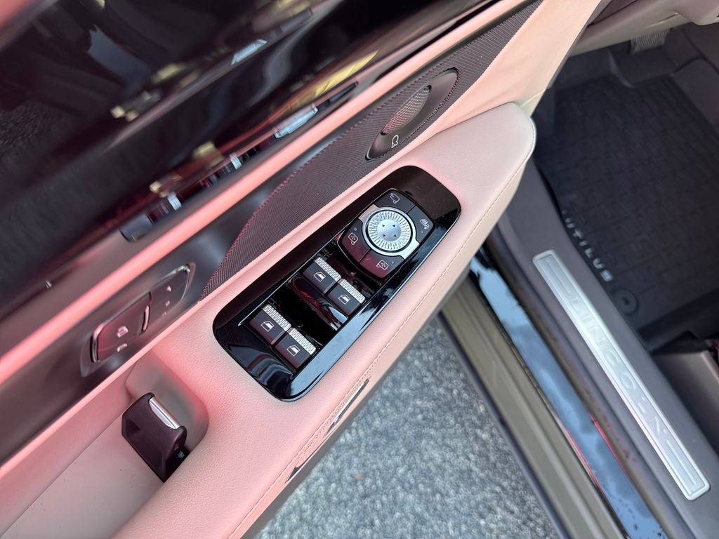 2025 Lincoln Nautilus Reserve