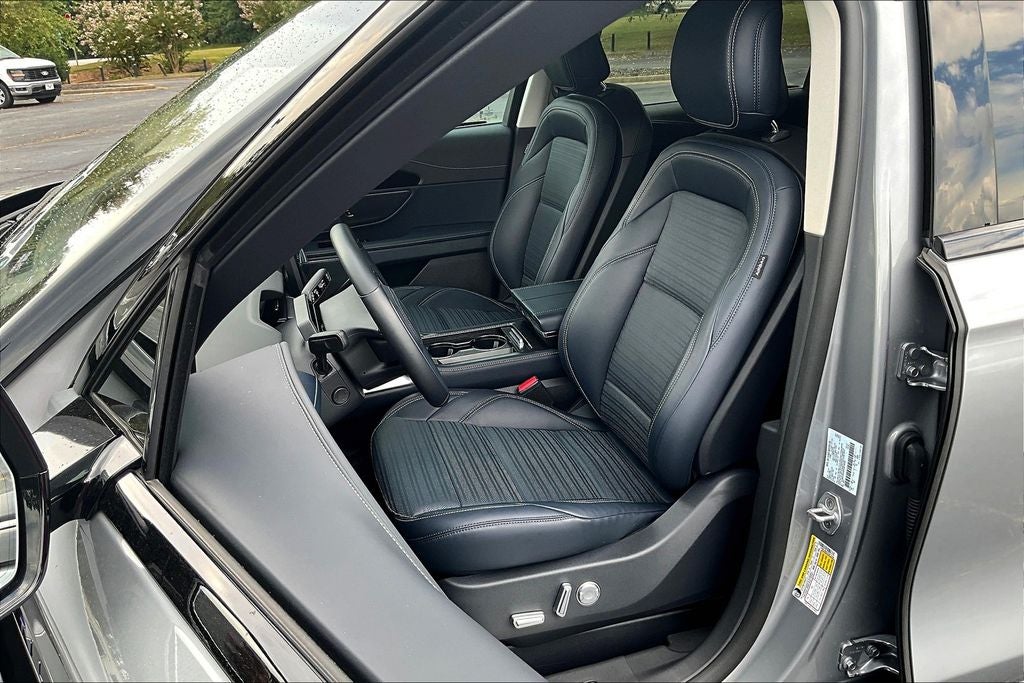 2024 Lincoln Nautilus Reserve