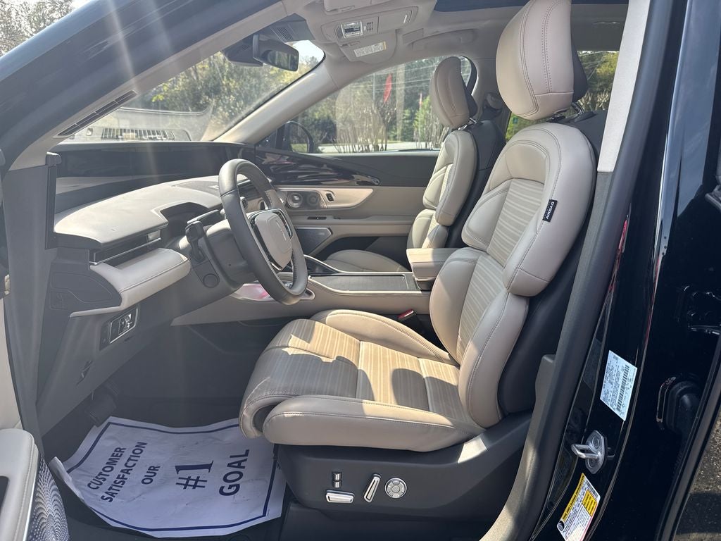 2025 Lincoln Nautilus Reserve